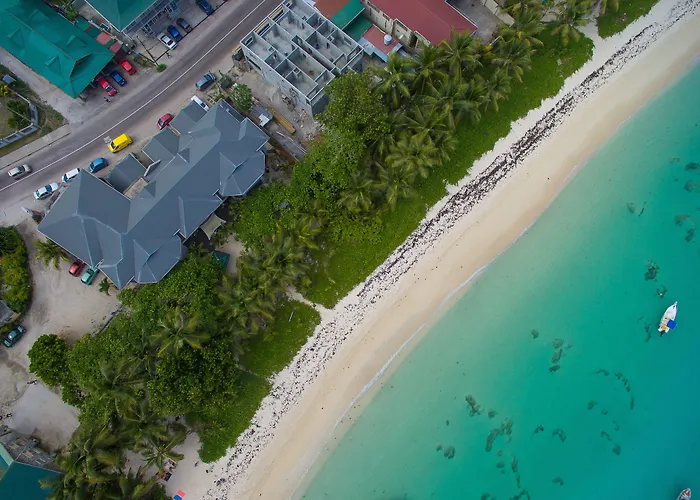 Pied Dans L'eau Hotel Anse Royale